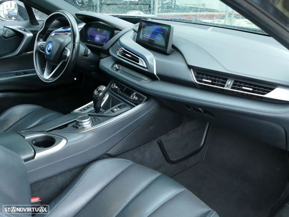 BMW i8 Standard - 30