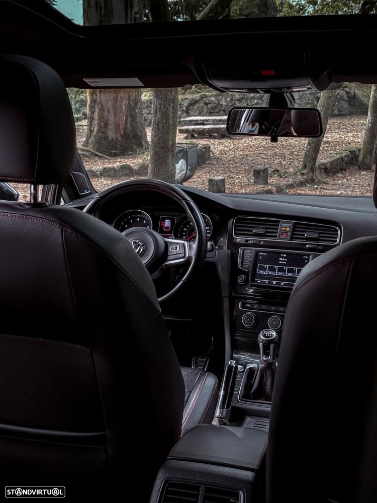 VW Golf 2.0 TSi GTi - 12