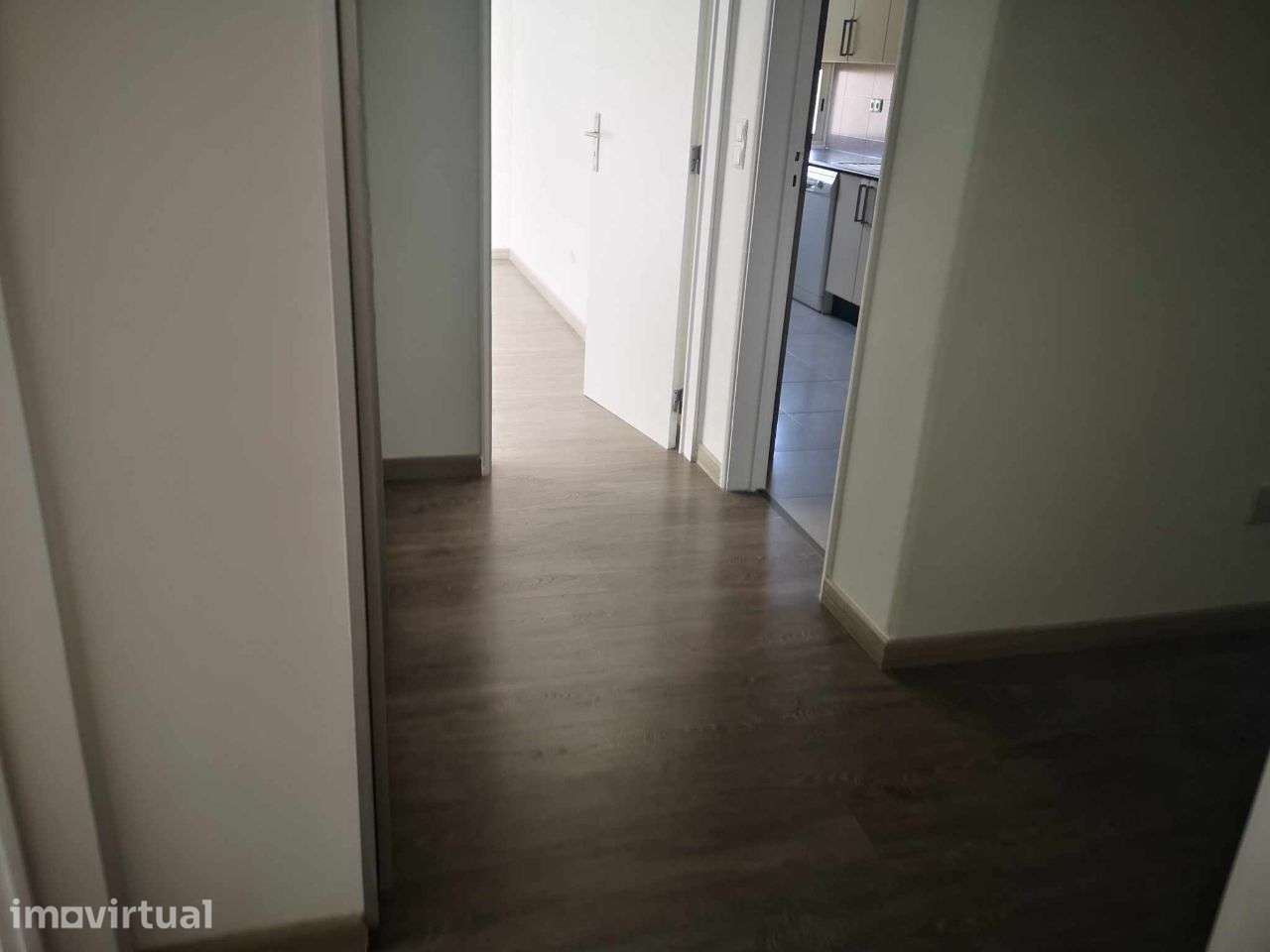 Apartamento T2 - Parede Remodelado - Cascais - Grande imagem: 4/11