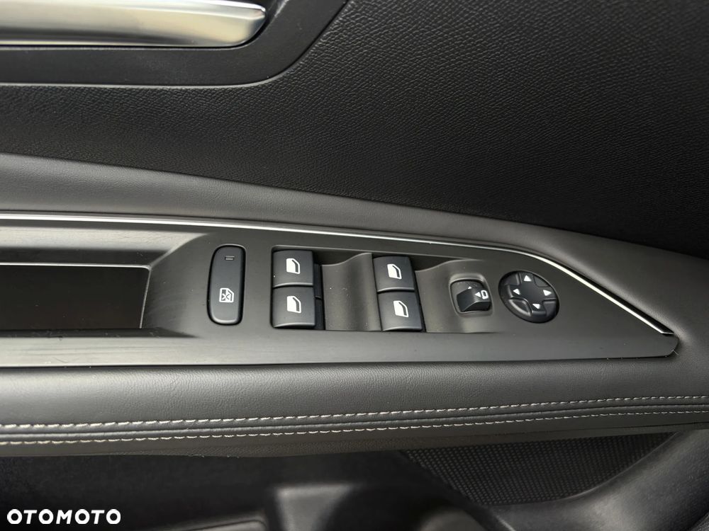 Peugeot 3008 BlueHDi 120 Stop & Start Allure - 34
