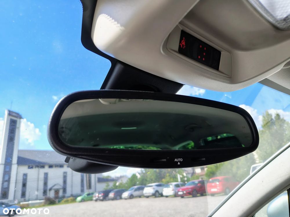 Citroën C5 2.0i 16V Exclusive - 32
