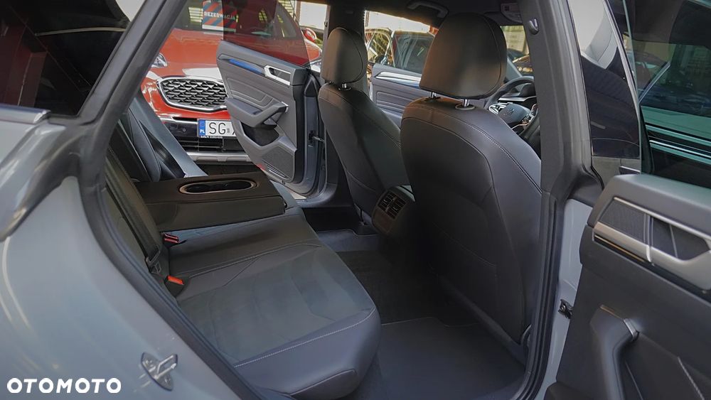 Volkswagen Arteon 2.0 TSI R-Line DSG - 17