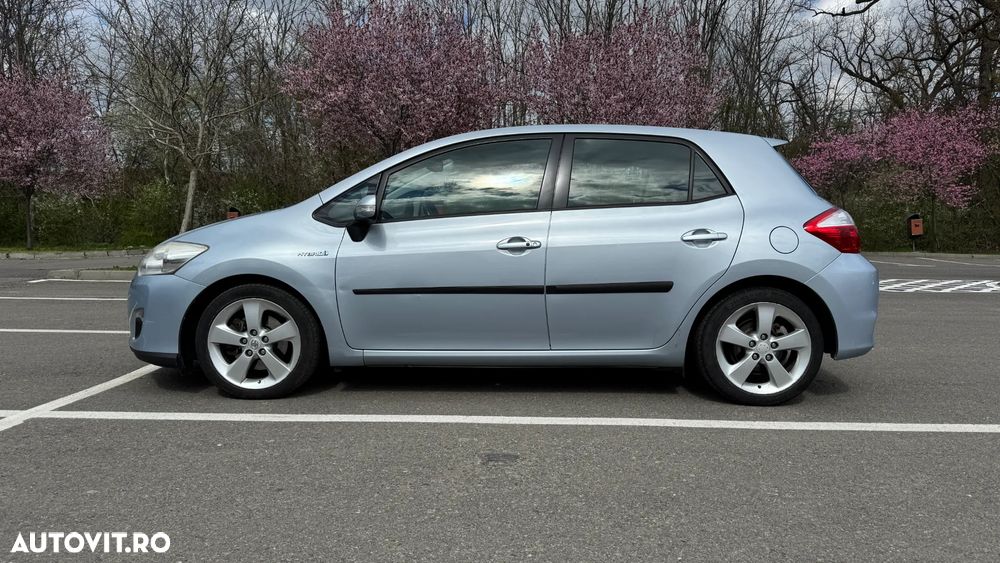 Toyota Auris - 3