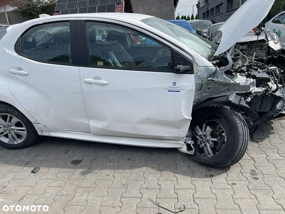 Toyota Yaris 1.5 Active - 4