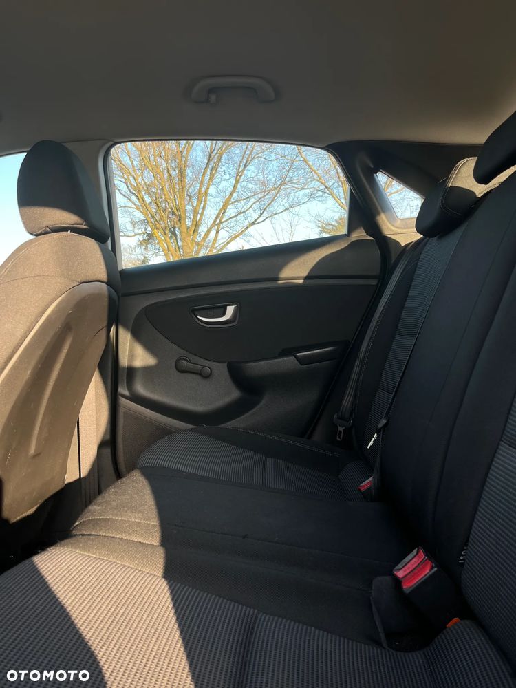 Hyundai i30 1.4 CRDi Classic - 7