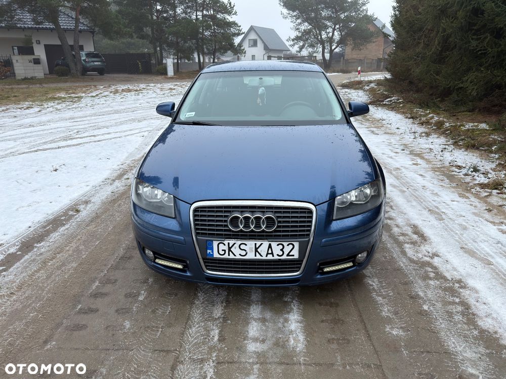Audi A3 Sportback - 3