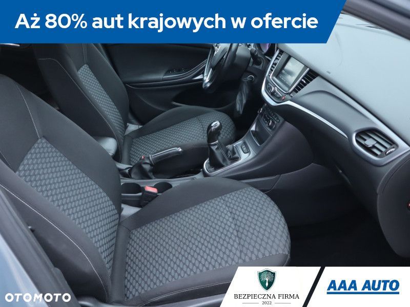 Opel Astra - 10