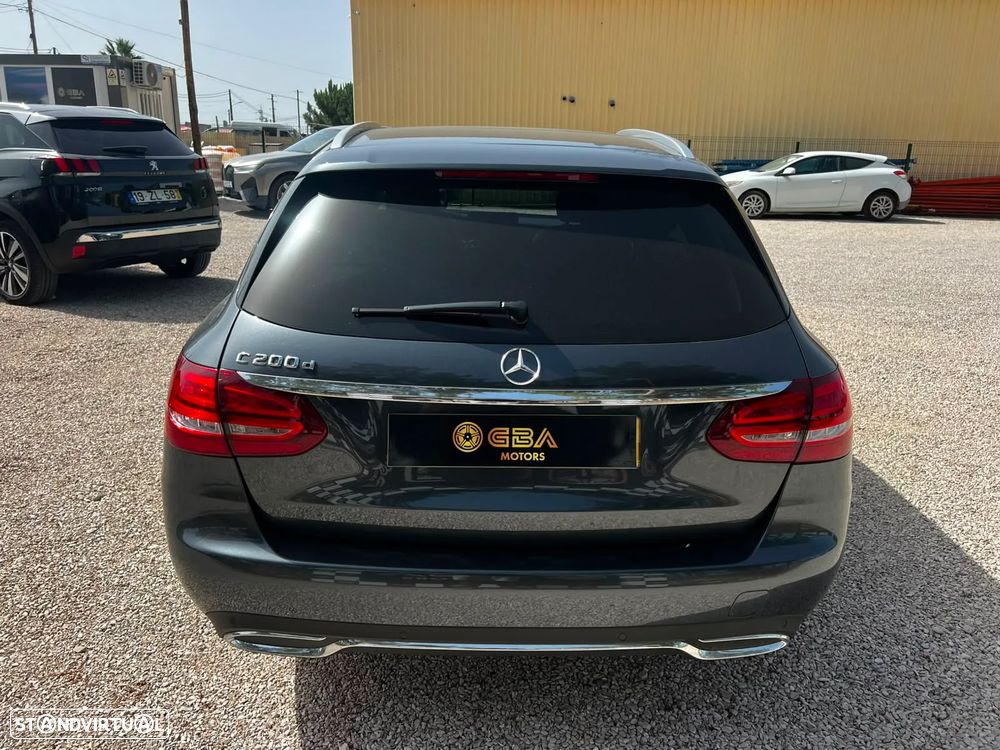 Mercedes-Benz C 200 d Avantgarde - 24
