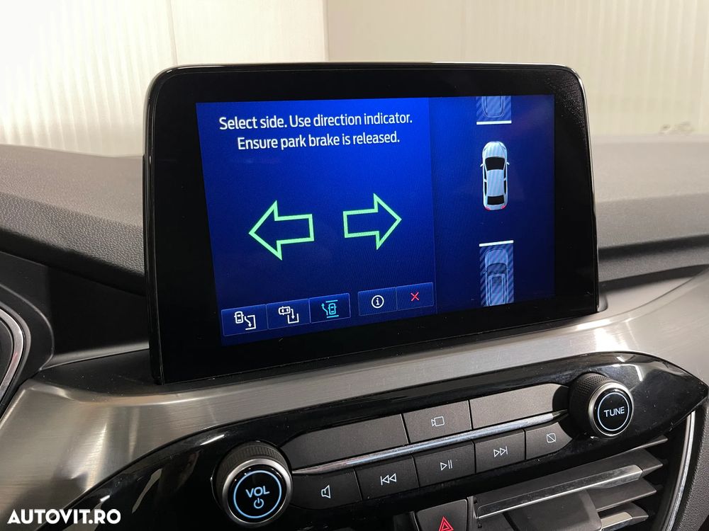 Ford Kuga 2.0 EcoBlue A8 AWD Titanium - 15