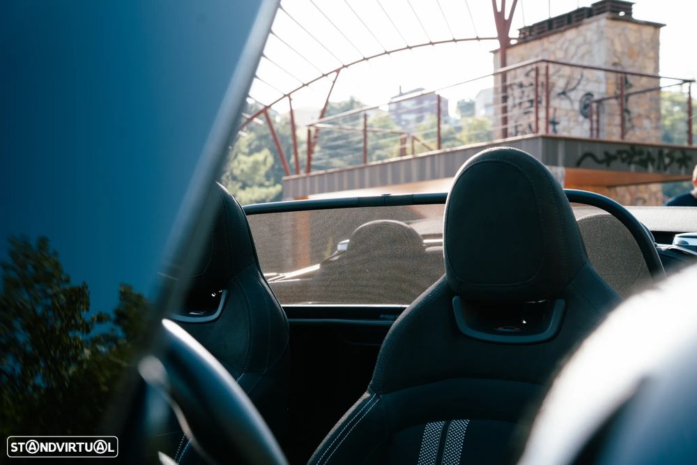 MINI Cabrio John Cooper Works Auto Desportiva - 28