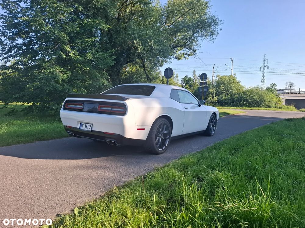 Dodge Challenger 5.7 R/T - 3