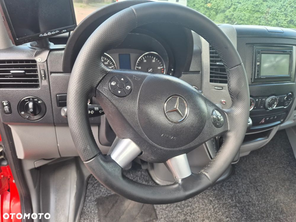 Mercedes-Benz Sprinter - 29
