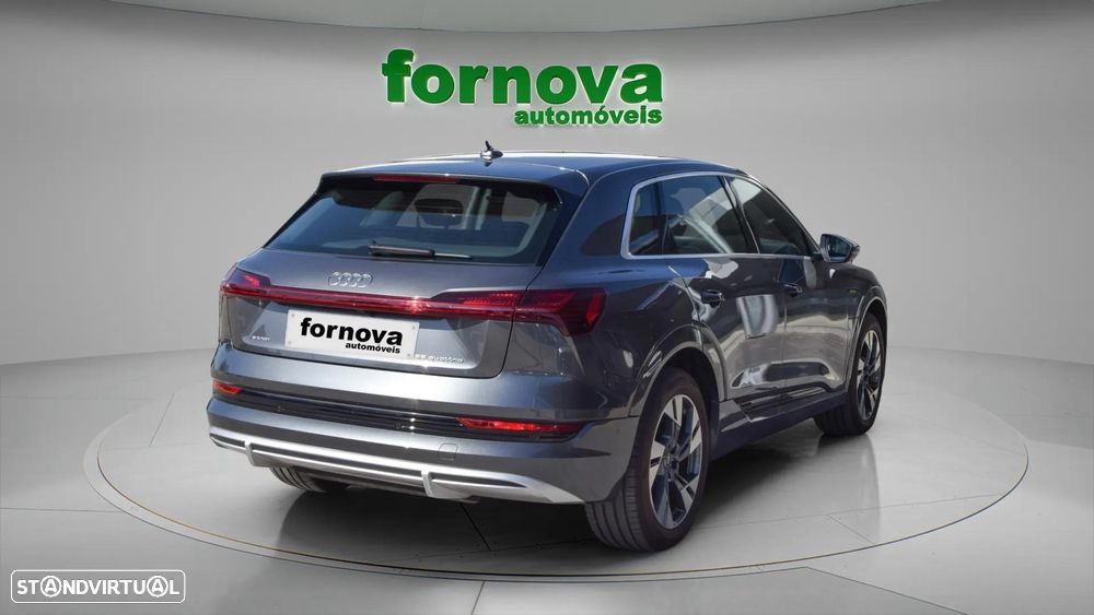 Audi e-tron 55 quattro S line - 5