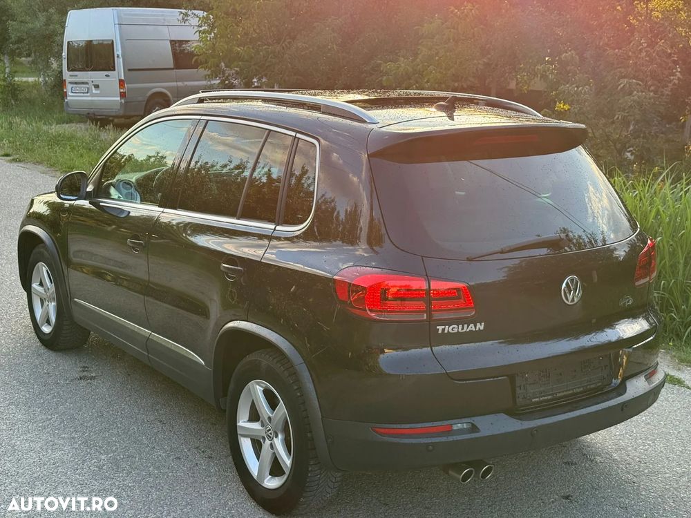 Volkswagen Tiguan 2.0 TDI DPF 4Motion BlueMotion Technology DSG Cup Sport & Style - 6