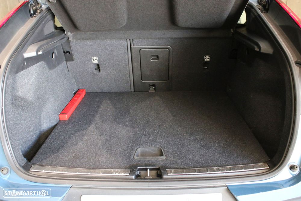 Volvo C40 Recharge Extended Range Core - 39