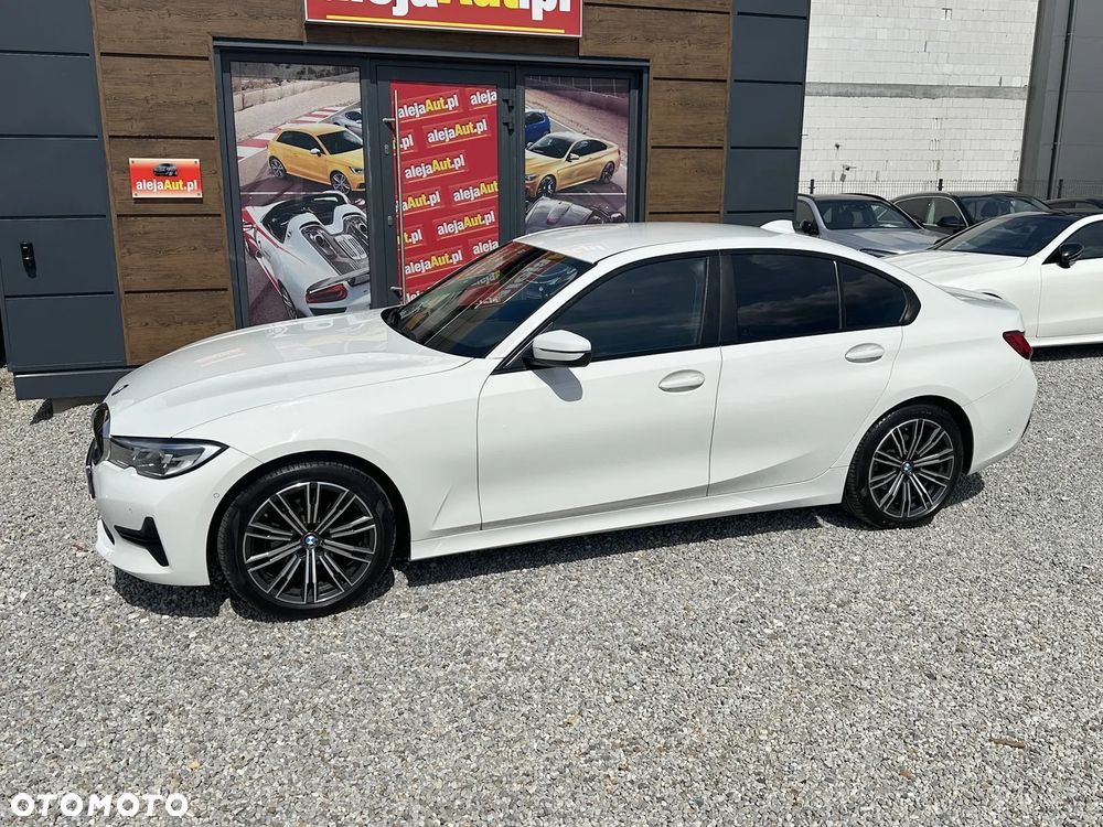 BMW Seria 3 318d - 1