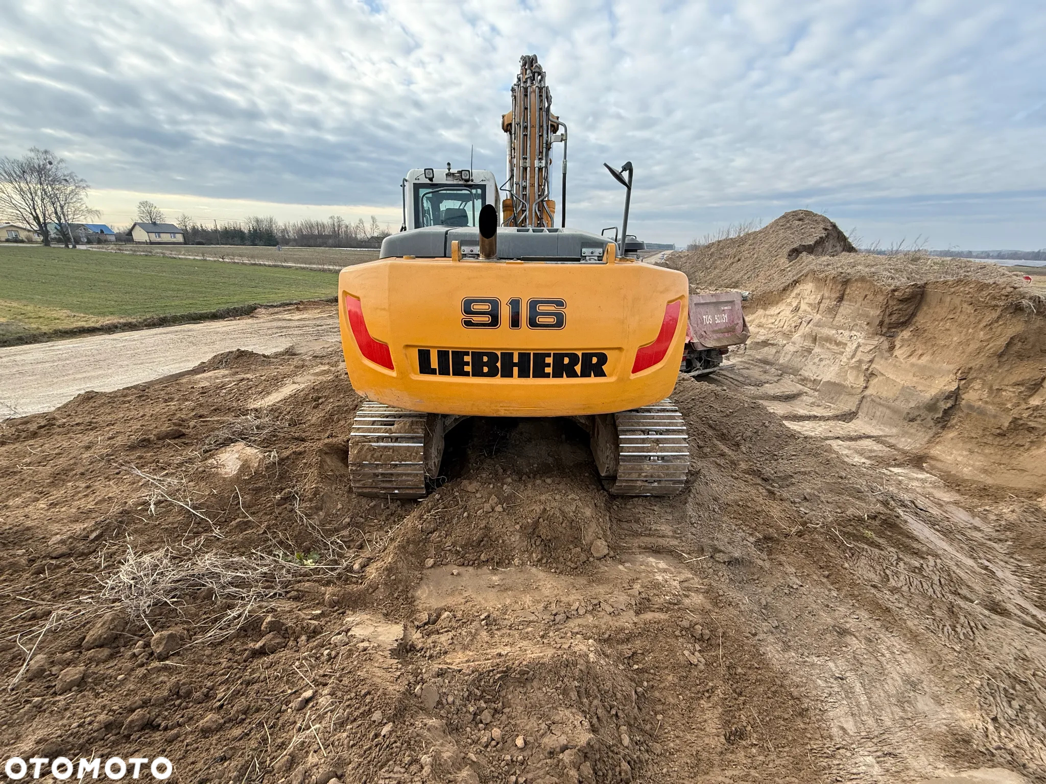 Liebherr 916 - 3