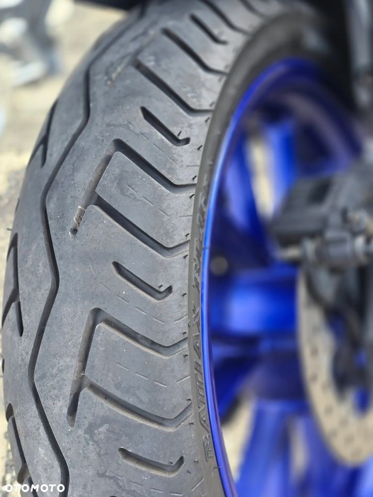 Yamaha MT - 5