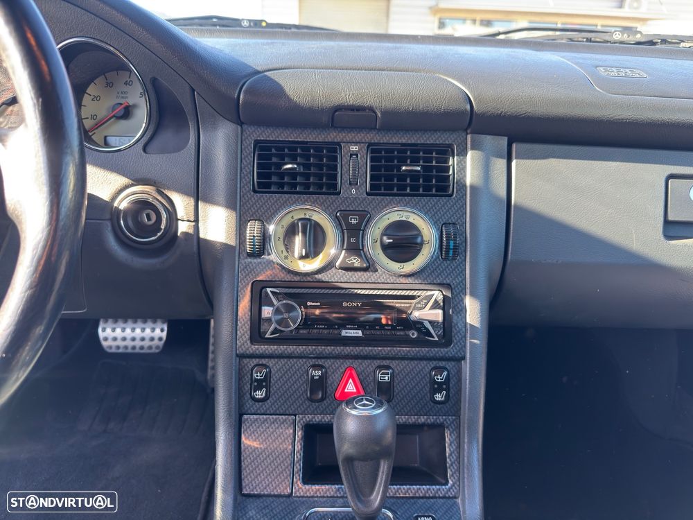 Mercedes-Benz SLK 200 - 19