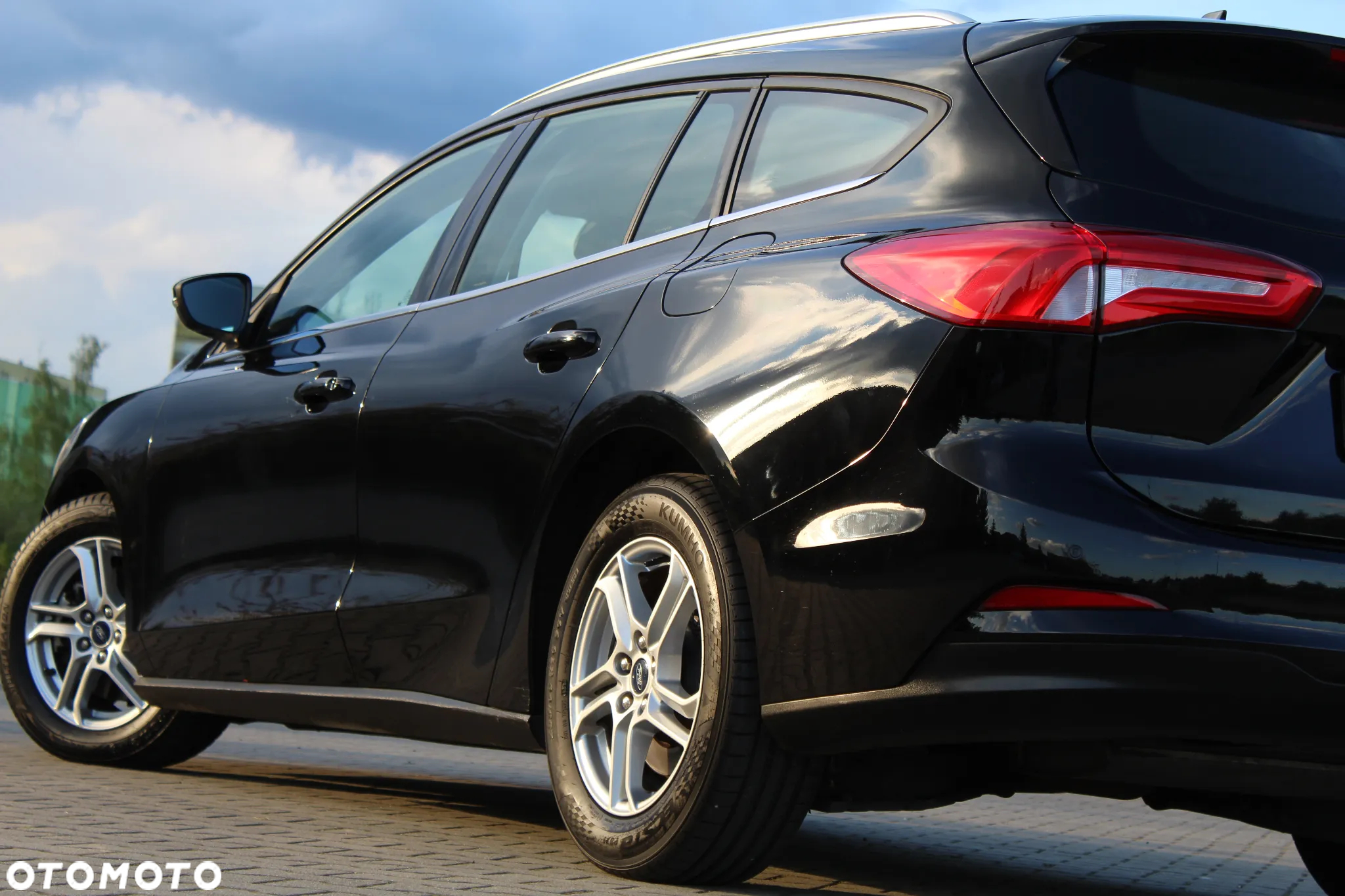 Ford Focus 1.0 EcoBoost Titanium - 16