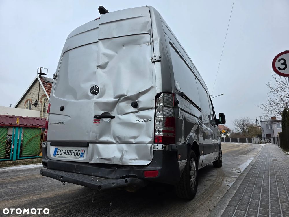 Mercedes-Benz Sprinter - 39