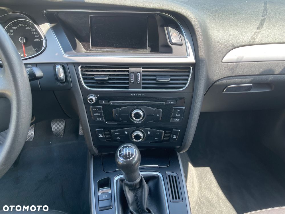 Audi A4 Avant - 9