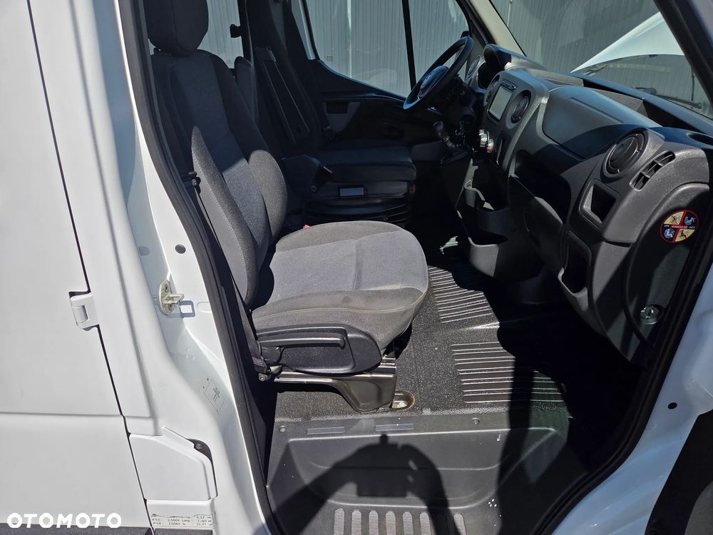 Renault Master - 30
