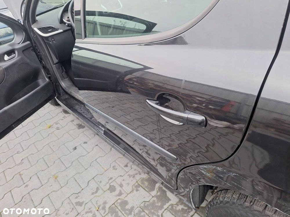 DRZWI KOMPLETNE LEWY TYŁ PEUGEOT 207 06-09r  EXL HB 5D - 7