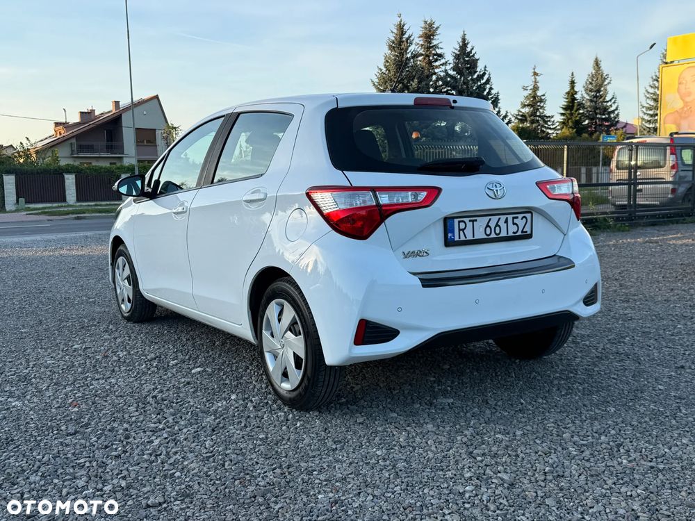 Toyota Yaris 1.5 Active - 19
