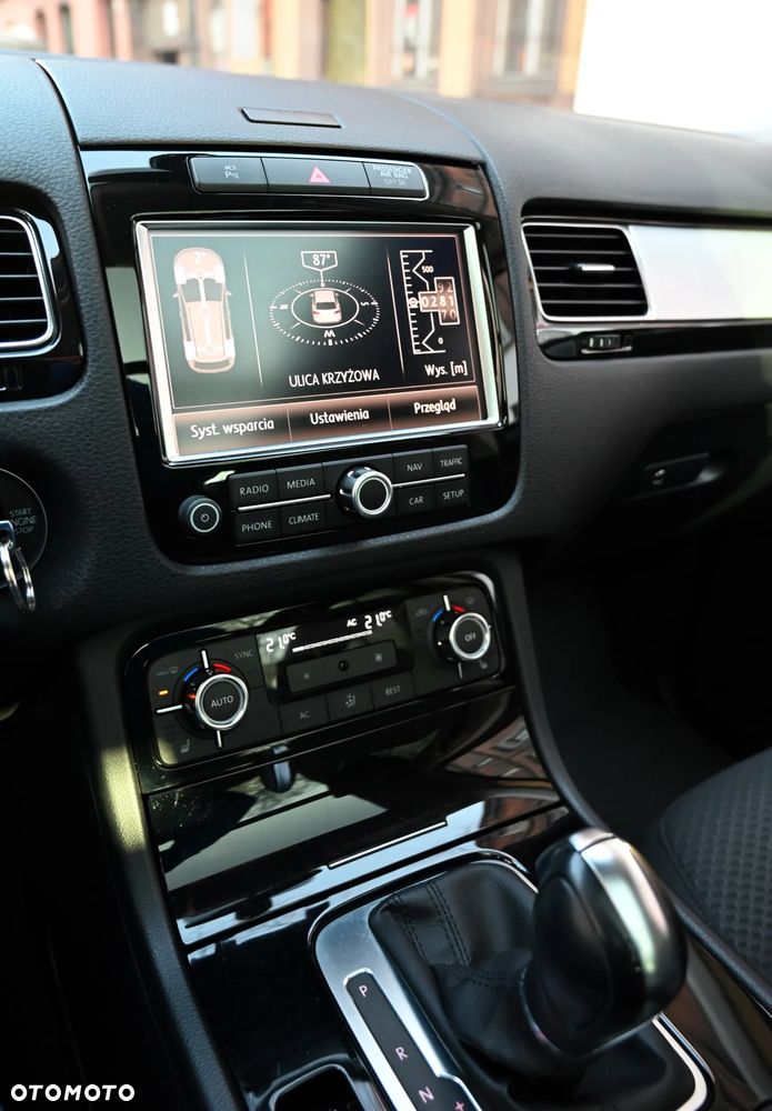 Volkswagen Touareg - 34