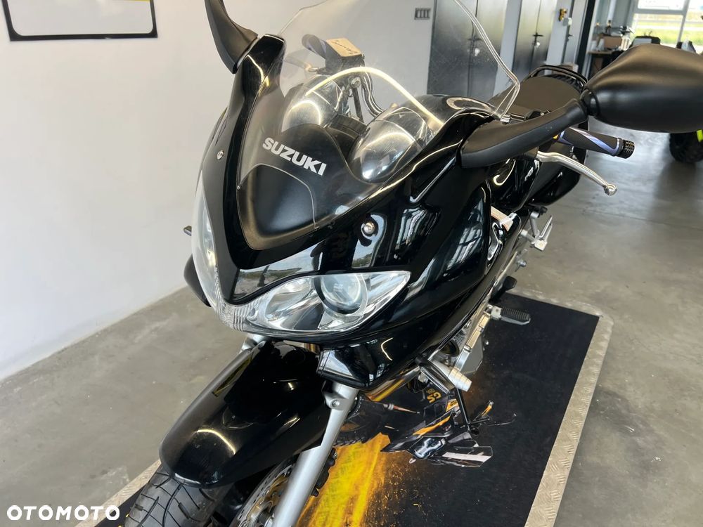 Suzuki Bandit - 12