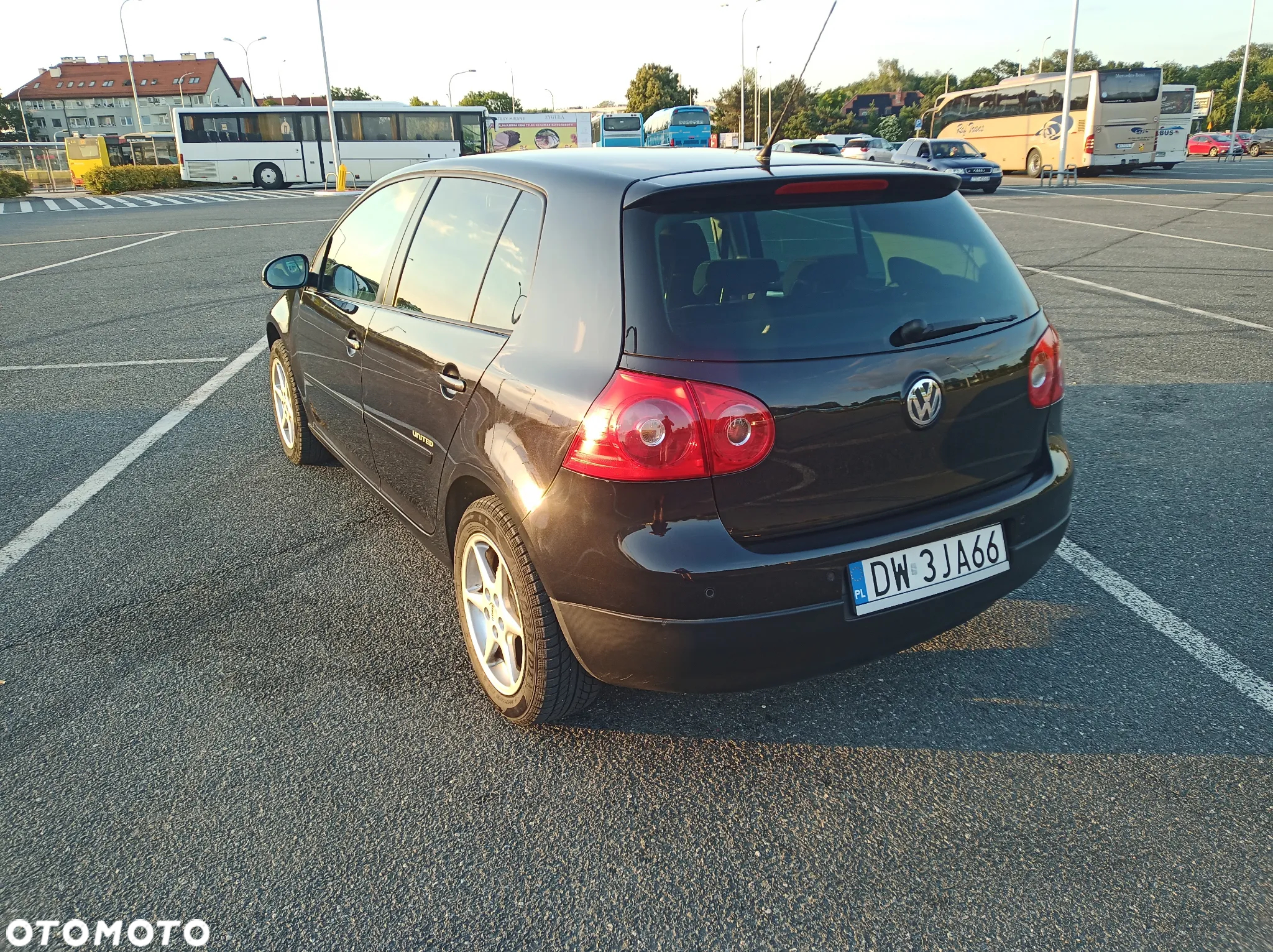 Volkswagen Golf - 23