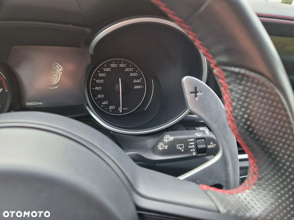Alfa Romeo Stelvio 2.0 Turbo Estrema Q4 - 10