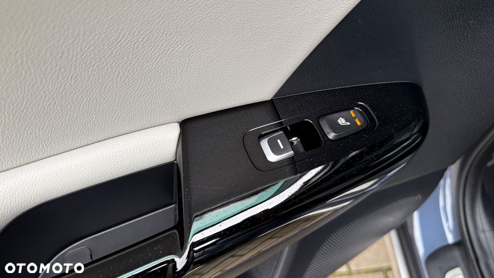 Kia Sportage 2.0 CRDI 184 4WD Automatik Spirit - 19