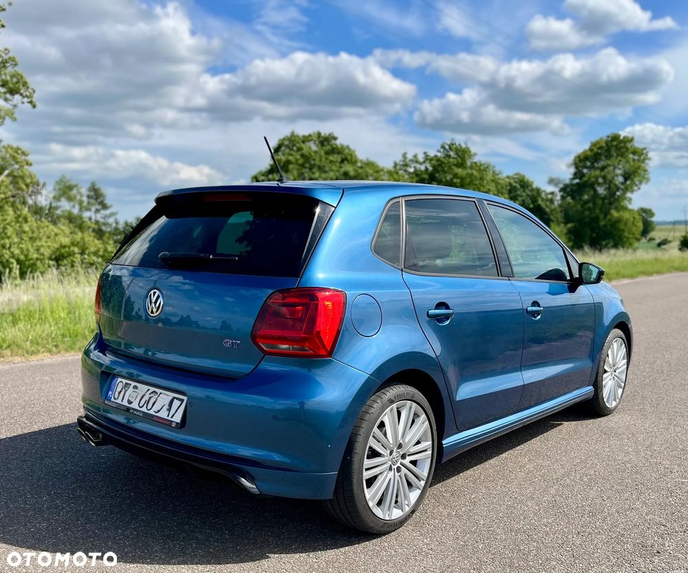 Volkswagen Polo - 4