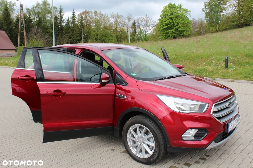 Ford Kuga 1.5 TDCi 2x4 Business Edition - 16