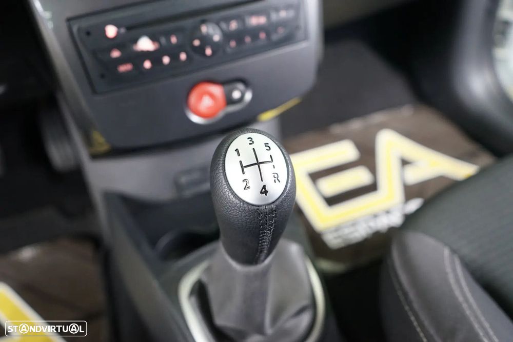 Renault Clio 1.5 dCi Business - 20