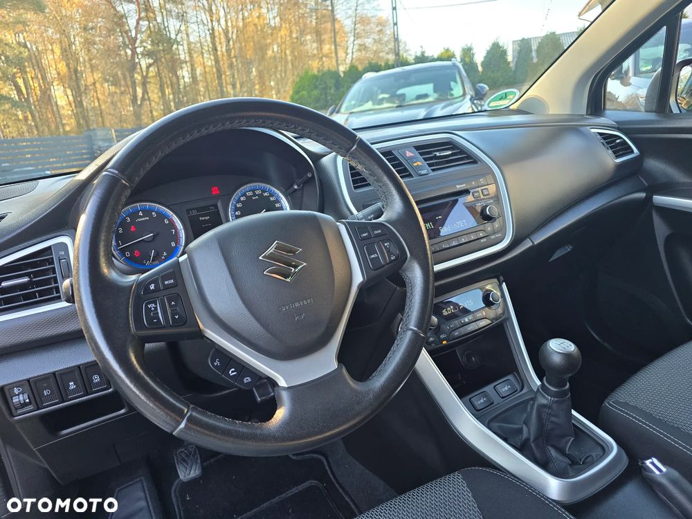 Suzuki SX4 S-Cross 1.6 Elegance - 22