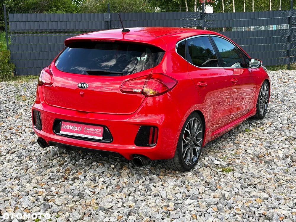 Kia Ceed 1.6 T-GDI GT - 23