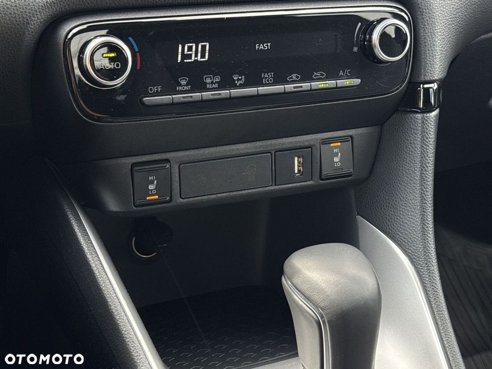 Toyota Yaris Hybrid 1.5 Comfort - 17