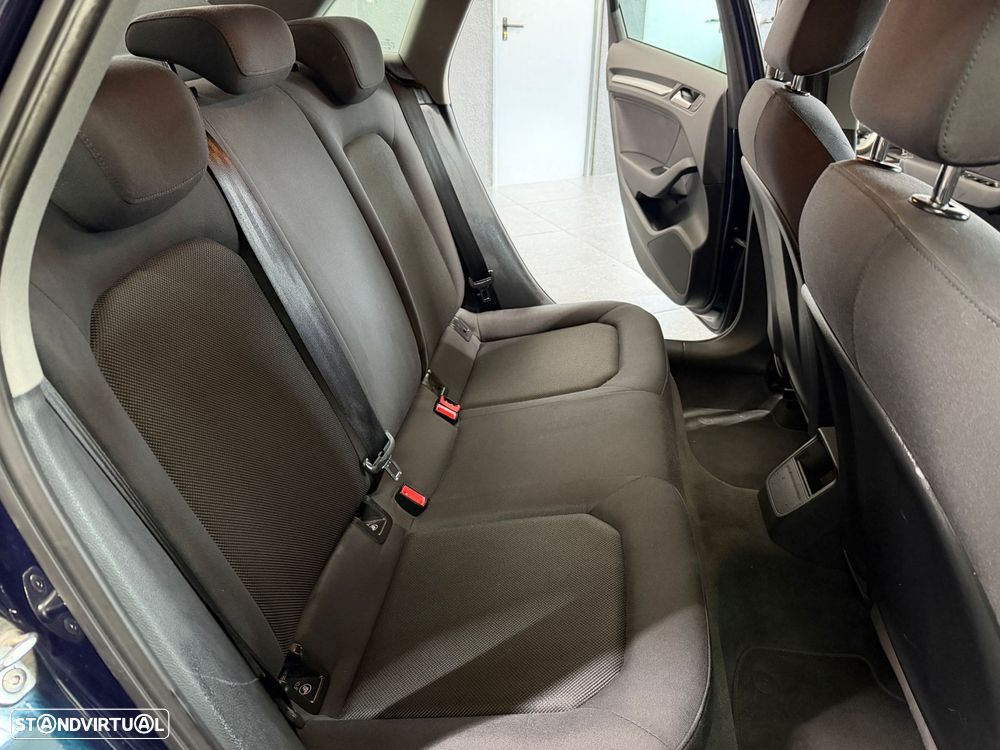 Audi A3 Sportback 1.6 TDI Advance Ultra - 18