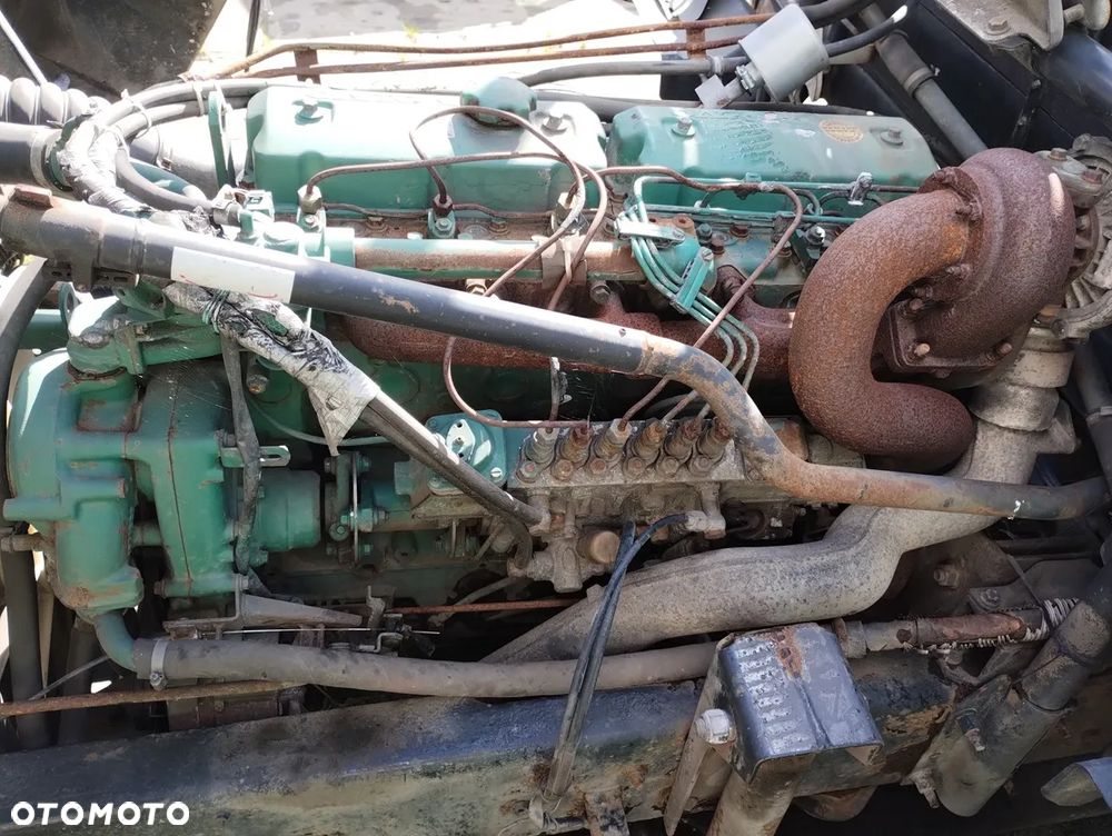 SILNIK VOLVO FL TD63 180 220 - 1