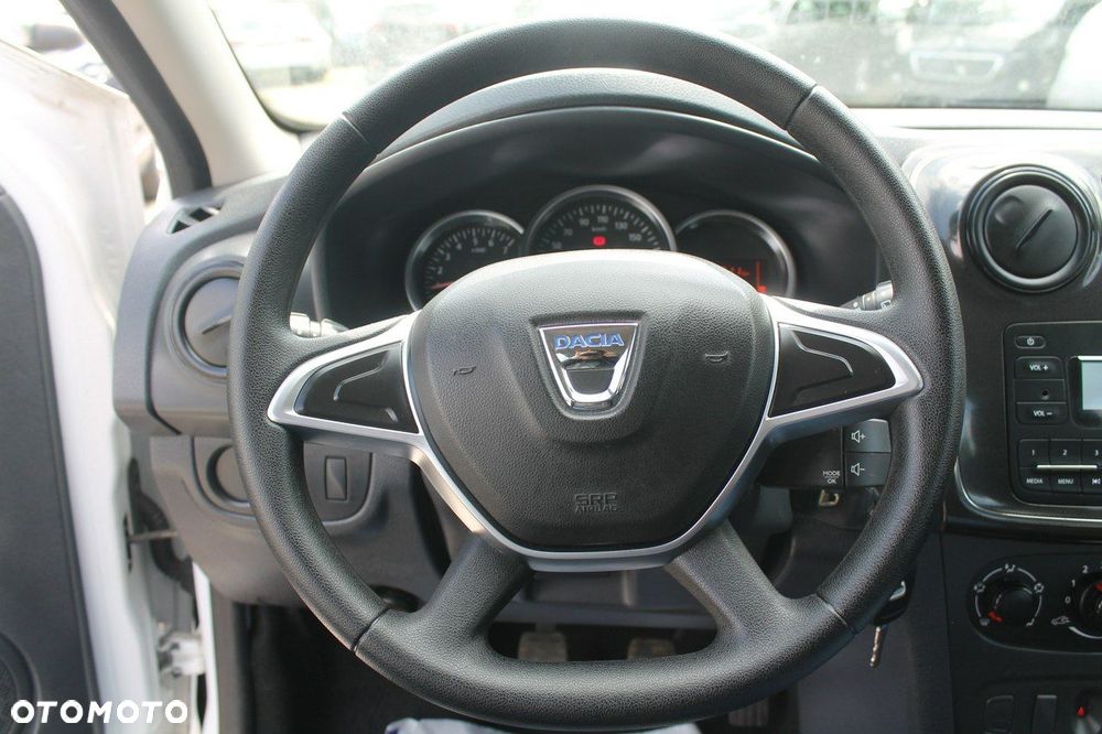 Dacia Sandero - 14