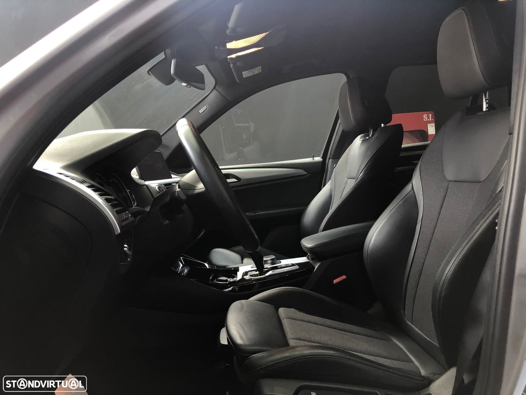 BMW X3 18 d sDrive xLine Auto - 8