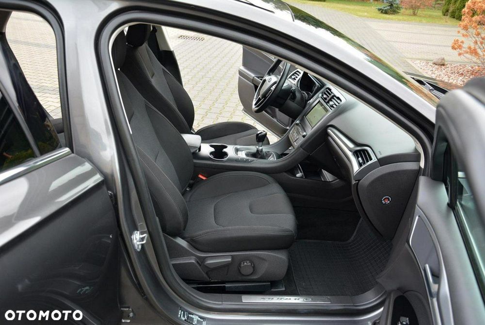 Ford Mondeo - 16