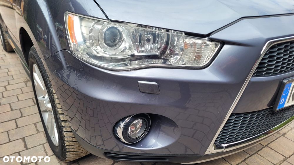 Mitsubishi Outlander 2.2 DI-D 4WD Invite - 8