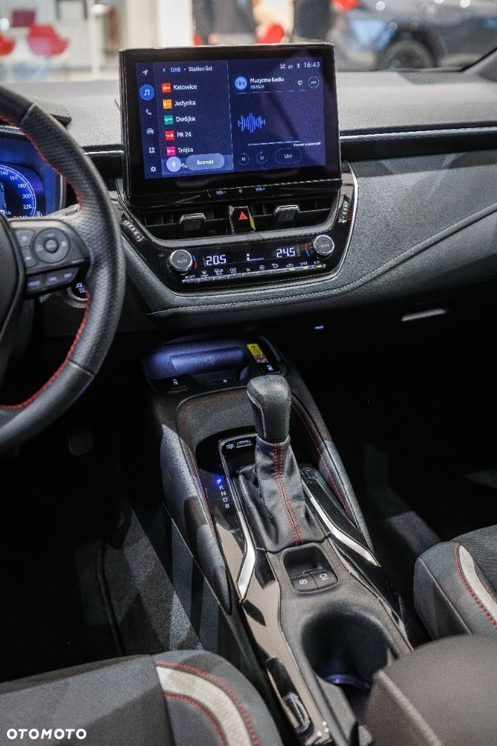 Toyota Corolla - 26
