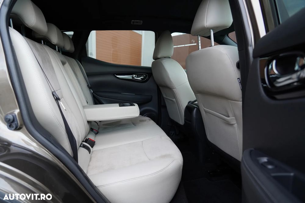 Nissan Qashqai 1.2 DIG-T Start/Stop Tekna - 9