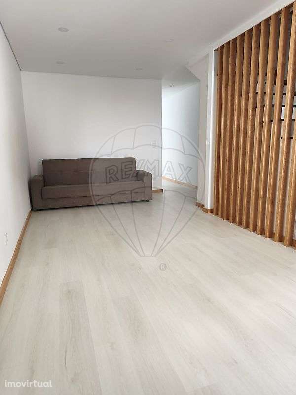 Moradia T2 para arrendamento - Grande imagem: 5/14