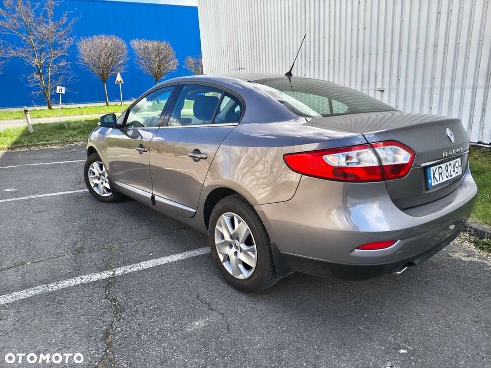 Renault Fluence 1.6 16V Color Edition - 9
